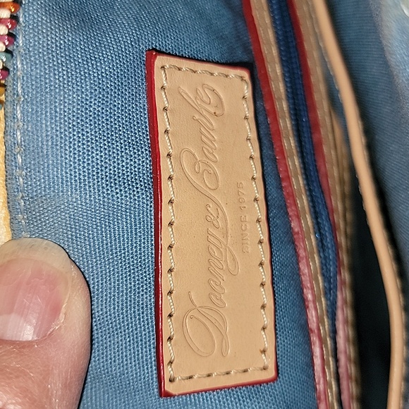 Dooney & Bourke Retro Rainbow Grafica Adjustable Strap Crossbody Bag NWOT - Picture 15 of 16